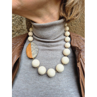 Collier PABLO Ivoire, bois naturel & cuir - Francine BRAMLI Paris