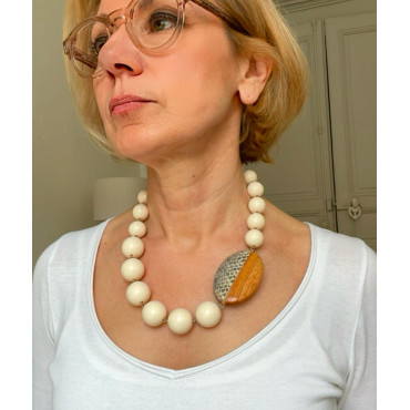 Collier PABLO Ivoire, bois naturel & cuir - Francine BRAMLI Paris
