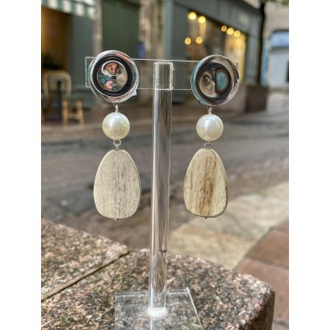 ALIENOR3 naturel, perle nacrée - Francine BRAMLI Paris boucles d'oreilles