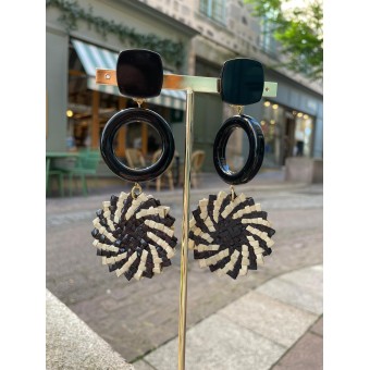 PLAYA Raphia Noir/Naturel - Francine BRAMLI Paris boucles d'oreilles